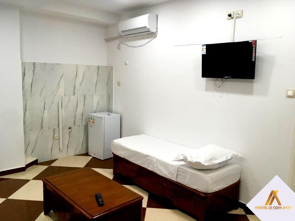 Bordj el Kiffan Hostel Le Coin D'Or מראה חיצוני תמונה
